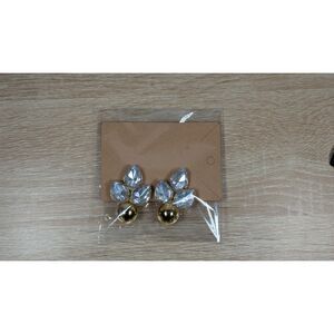 Vintage Style Clip-On Earrings – Gold Tone with Clear Rhinestone Teardrops